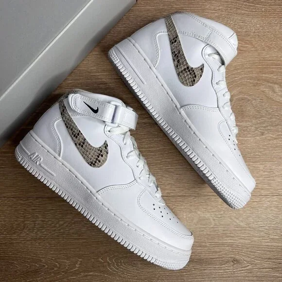 Nike Air Force 1 '07 Mid White Snake Swoosh - Picture 5 of 11